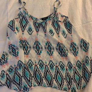 Flowy tank crop top.